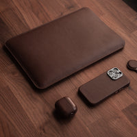 Leather Edition - MacBook Sleeve 16" & 15"
