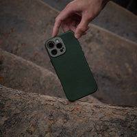 Pro Leather Case - iPhone 16 Pro - Forest Green