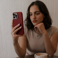 Pro Leather Case - iPhone 16 Pro Max - Red